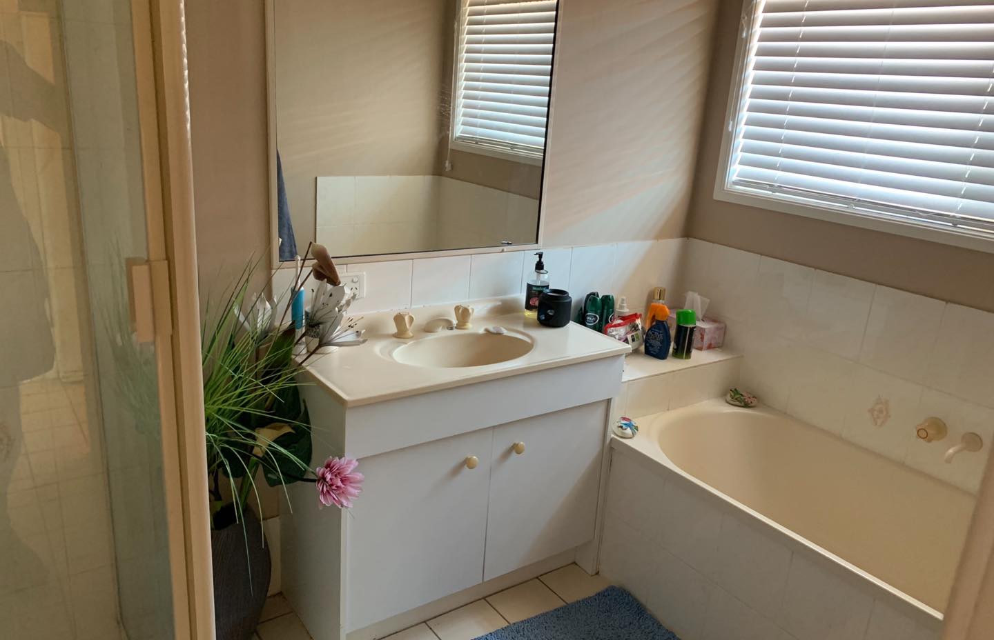 Old Bathroom Caboolture